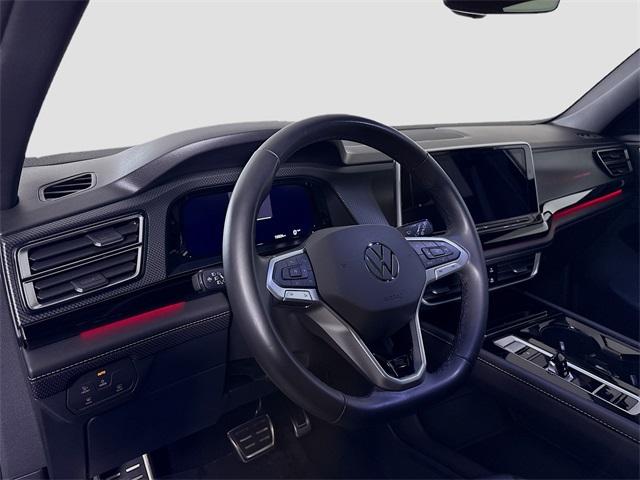 2024 Volkswagen Atlas Cross Sport Vehicle Photo in Puyallup, WA 98371