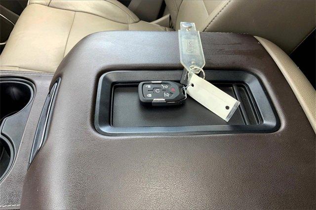 2019 Chevrolet Tahoe Vehicle Photo in TOPEKA, KS 66609-0000