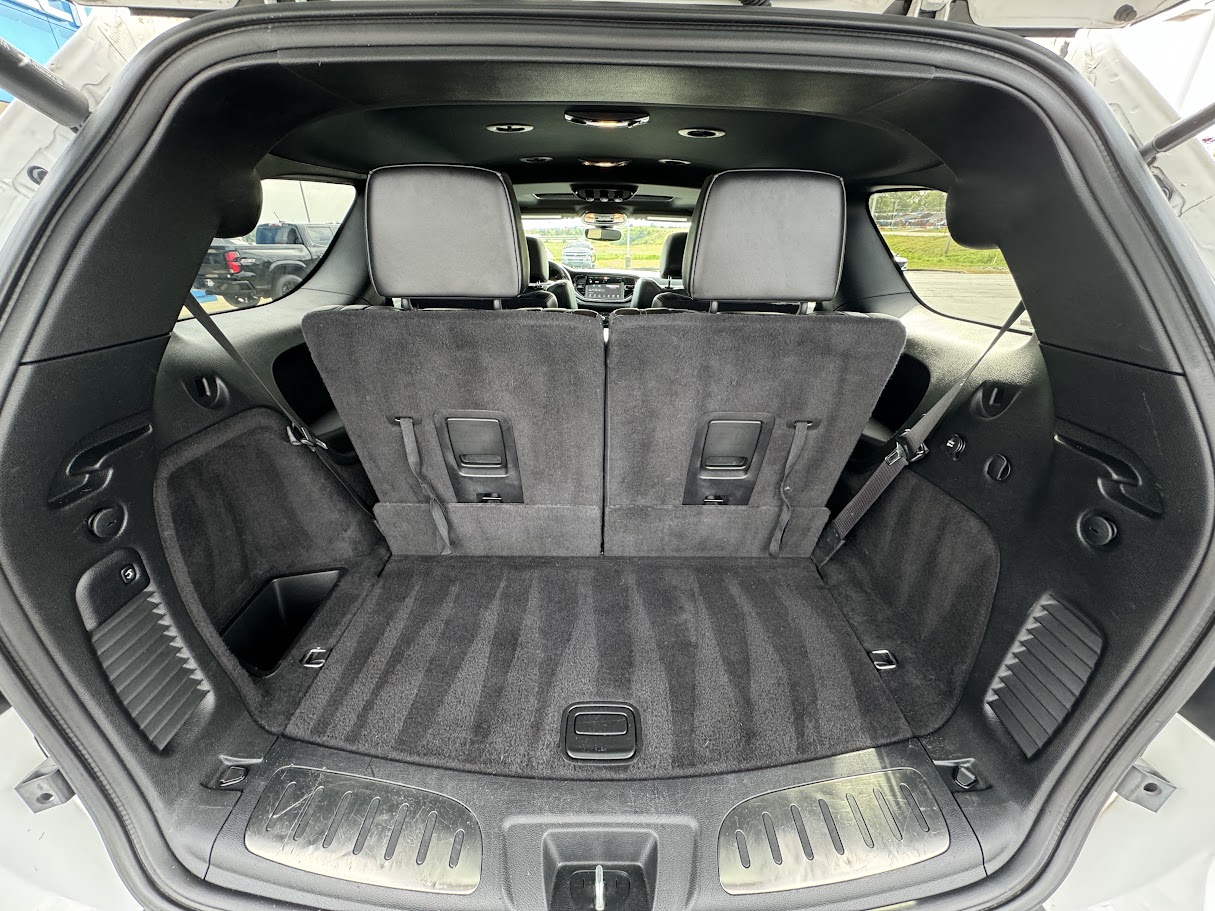 2021 Dodge Durango Vehicle Photo in BOONVILLE, IN 47601-9633