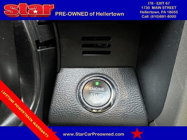 2022 Ford Super Duty F-250 SRW Vehicle Photo in Hellertown, PA 18055