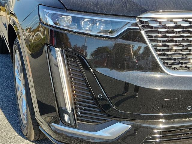 2025 Cadillac XT6 Vehicle Photo in ALLENTOWN, PA 18103-7399