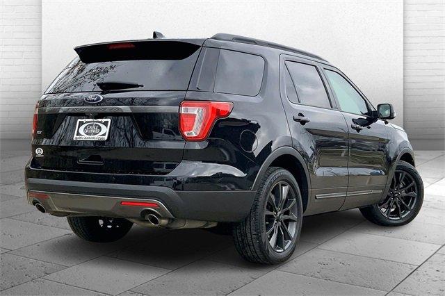 2017 Ford Explorer Vehicle Photo in KANSAS CITY, MO 64114-4502