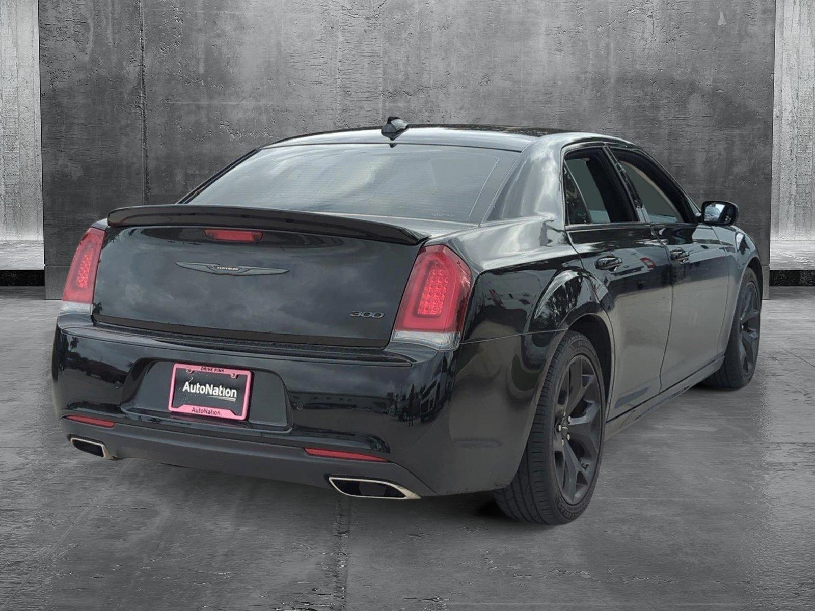 2022 Chrysler 300 Vehicle Photo in Pembroke Pines, FL 33027