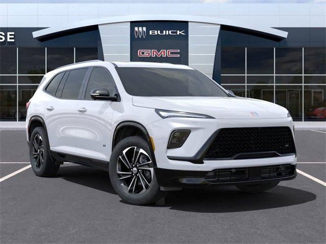 2025 Buick Enclave Vehicle Photo in COLLIERVILLE, TN 38017-9006