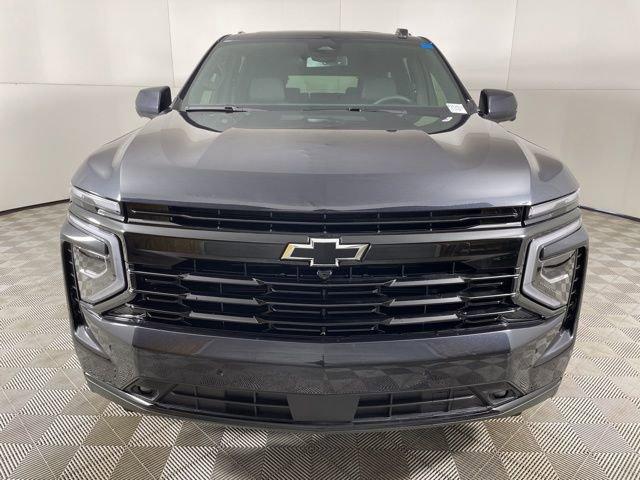 2025 Chevrolet Suburban Vehicle Photo in PHOENIX, AZ 85014-3381