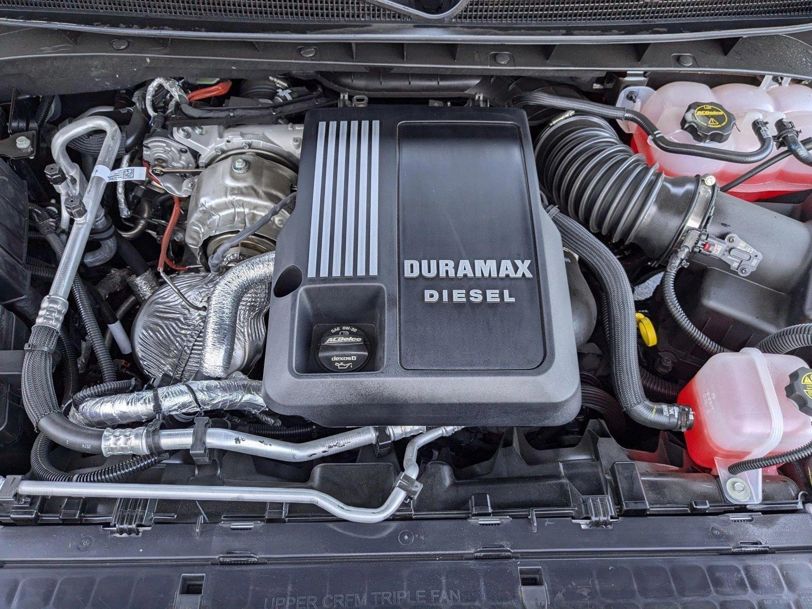 2025 Chevrolet Silverado 1500 Vehicle Photo in VALENCIA, CA 91355-1705