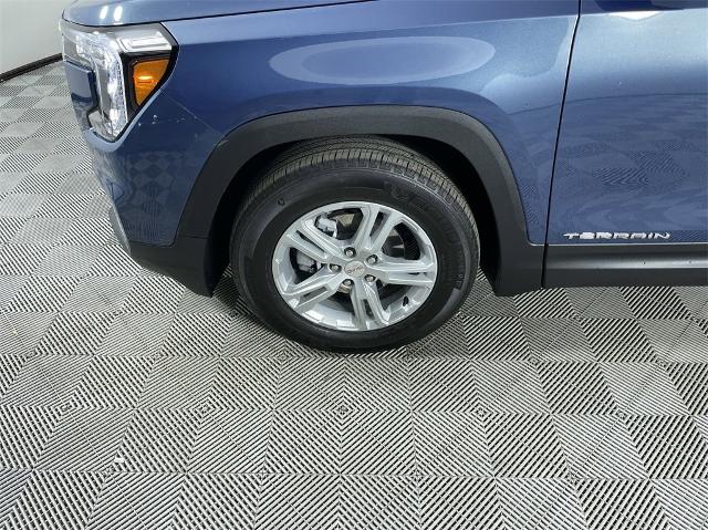 2024 GMC Terrain Vehicle Photo in GILBERT, AZ 85297-0402