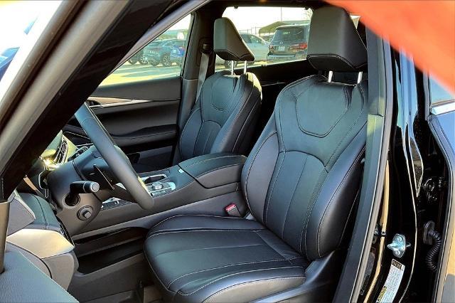 2025 INFINITI QX60 Vehicle Photo in Grapevine, TX 76051