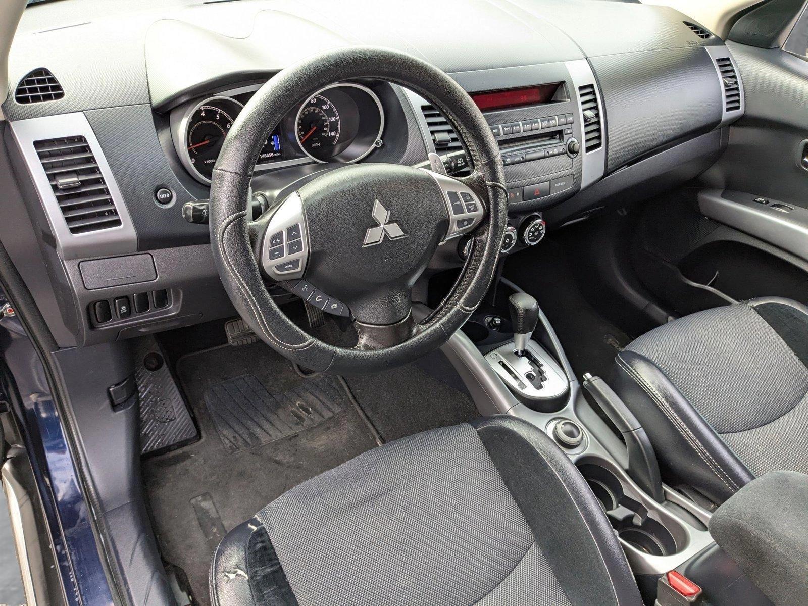 2013 Mitsubishi Outlander Vehicle Photo in Spokane Valley, WA 99206