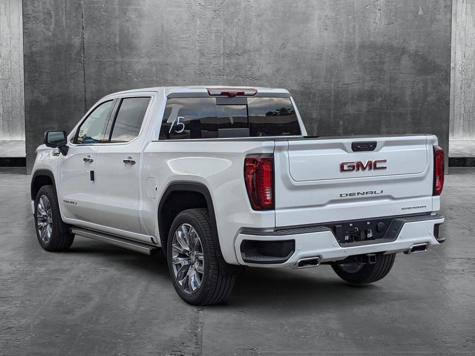 2025 GMC Sierra 1500 Vehicle Photo in LONE TREE, CO 80124-2750