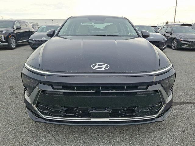 2025 Hyundai SONATA Hybrid Vehicle Photo in Harrisburg, PA 17111