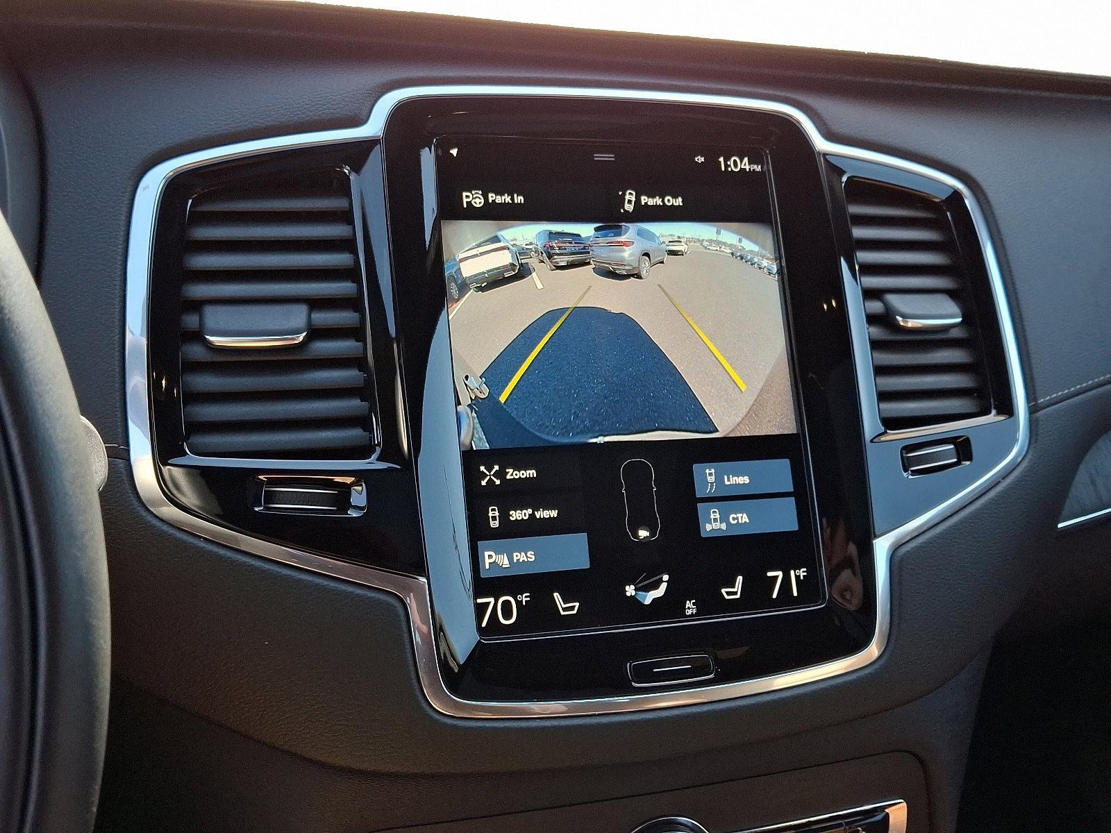 2022 Volvo XC90 Vehicle Photo in Trevose, PA 19053