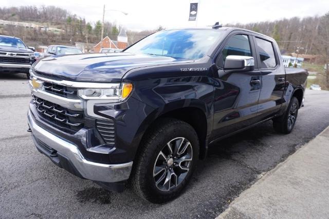 2023 Chevrolet Silverado 1500 Vehicle Photo in FAIRMONT, WV 26554-2318