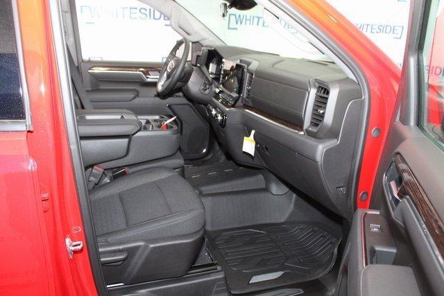 2025 GMC Sierra 1500 Vehicle Photo in SAINT CLAIRSVILLE, OH 43950-8512