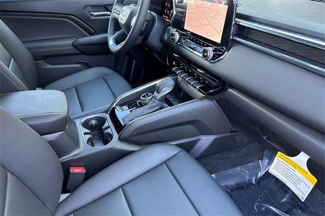 2025 GMC Canyon Vehicle Photo in ELK GROVE, CA 95757-8703