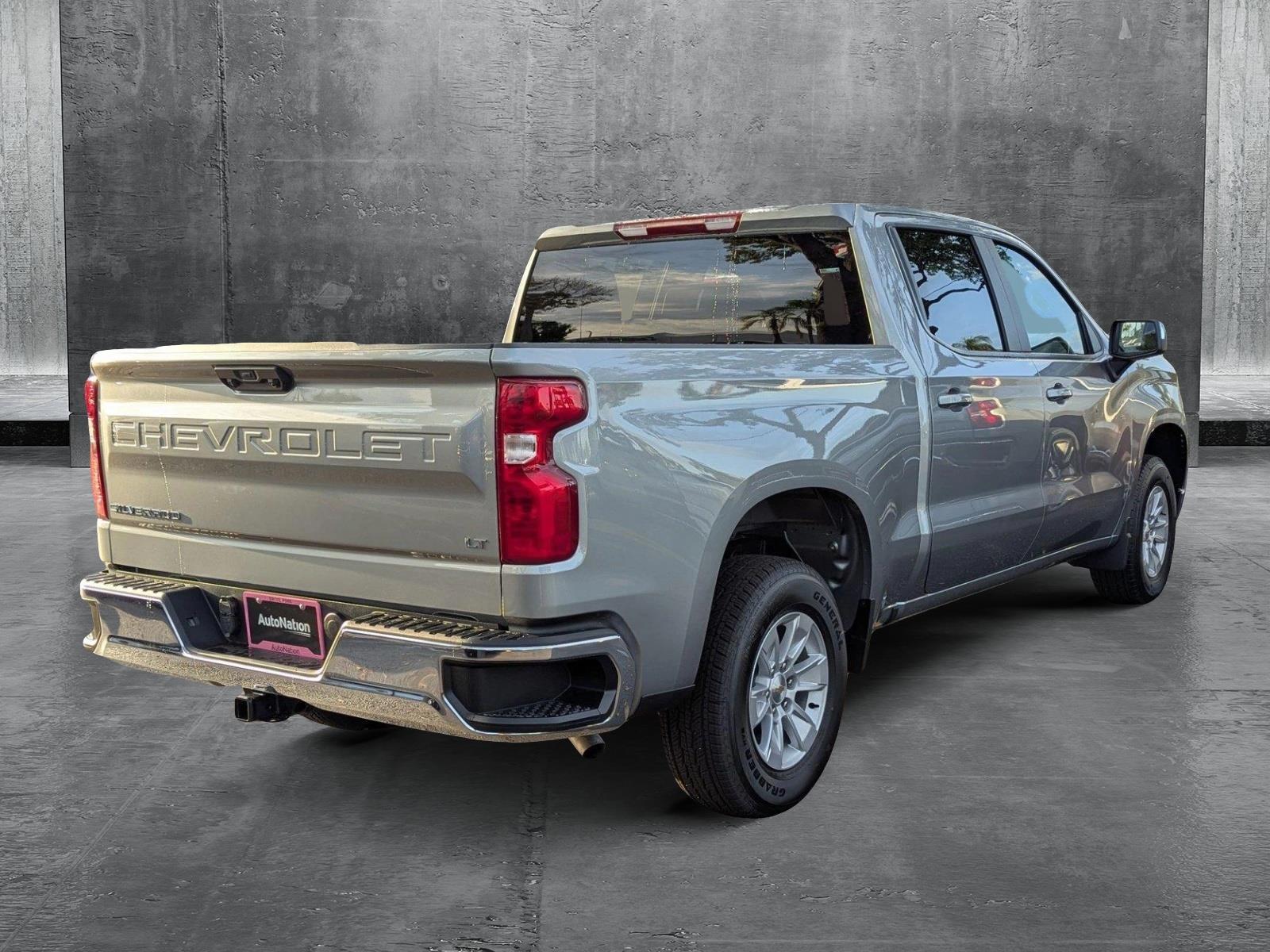 2025 Chevrolet Silverado 1500 Vehicle Photo in GREENACRES, FL 33463-3207