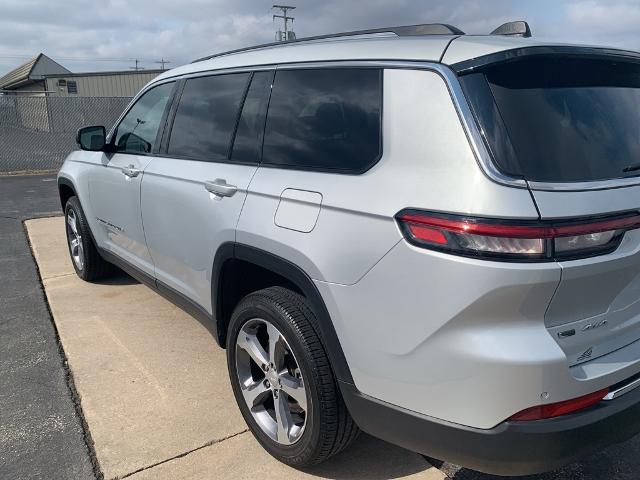 2023 Jeep Grand Cherokee L Vehicle Photo in GREEN BAY, WI 54304-5303