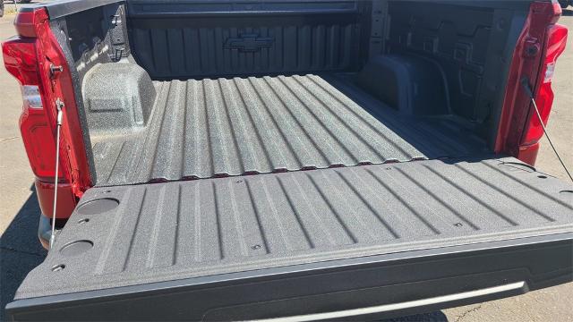 2025 Chevrolet Silverado 1500 Vehicle Photo in FLAGSTAFF, AZ 86001-6214