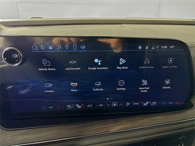2025 Chevrolet Suburban Vehicle Photo in PUYALLUP, WA 98371-4149