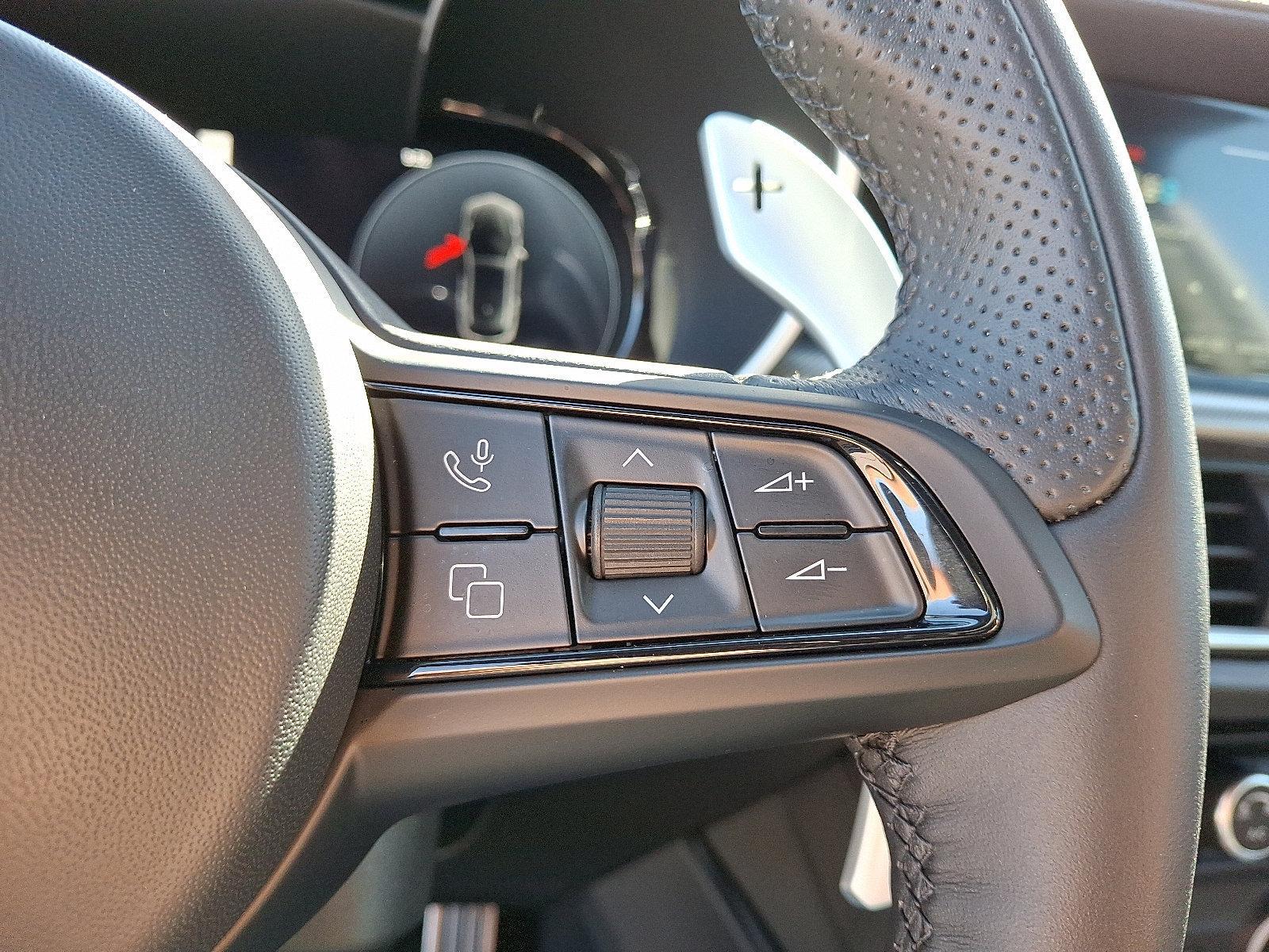 2025 Alfa Romeo Stelvio Vehicle Photo in Willow Grove, PA 19090