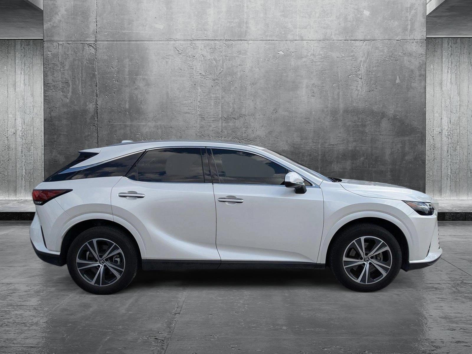 2024 Lexus RX 350 Vehicle Photo in Miami, FL 33015