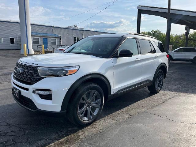 Used 2023 Ford Explorer XLT with VIN 1FMSK8DH8PGA78217 for sale in Kansas City