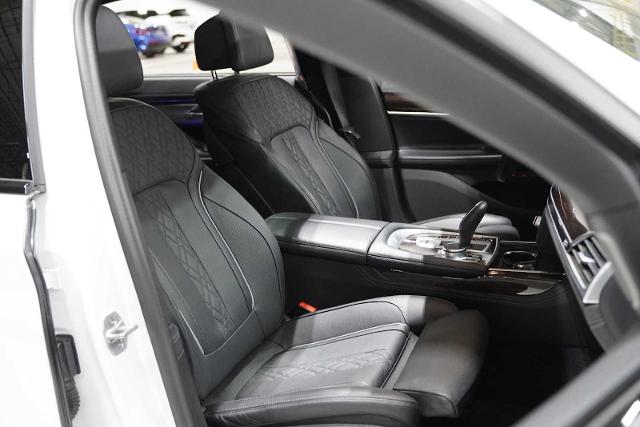 2022 BMW 740i Vehicle Photo in GRAPEVINE, TX 76051