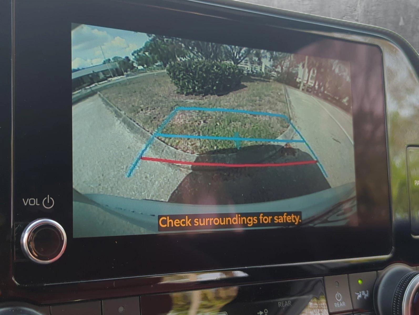 2024 Toyota Highlander Vehicle Photo in Ft. Myers, FL 33907