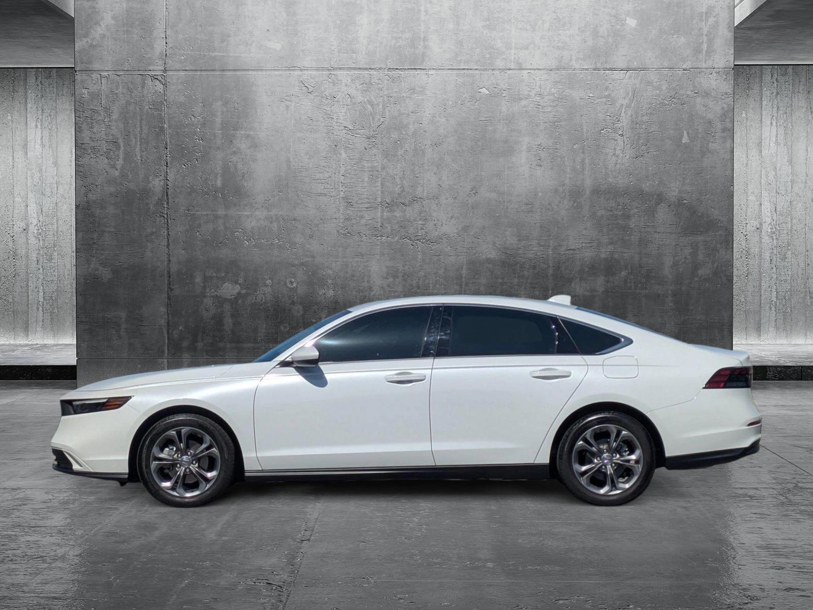 2024 Honda Accord Sedan Vehicle Photo in Valencia, CA 91355-1794