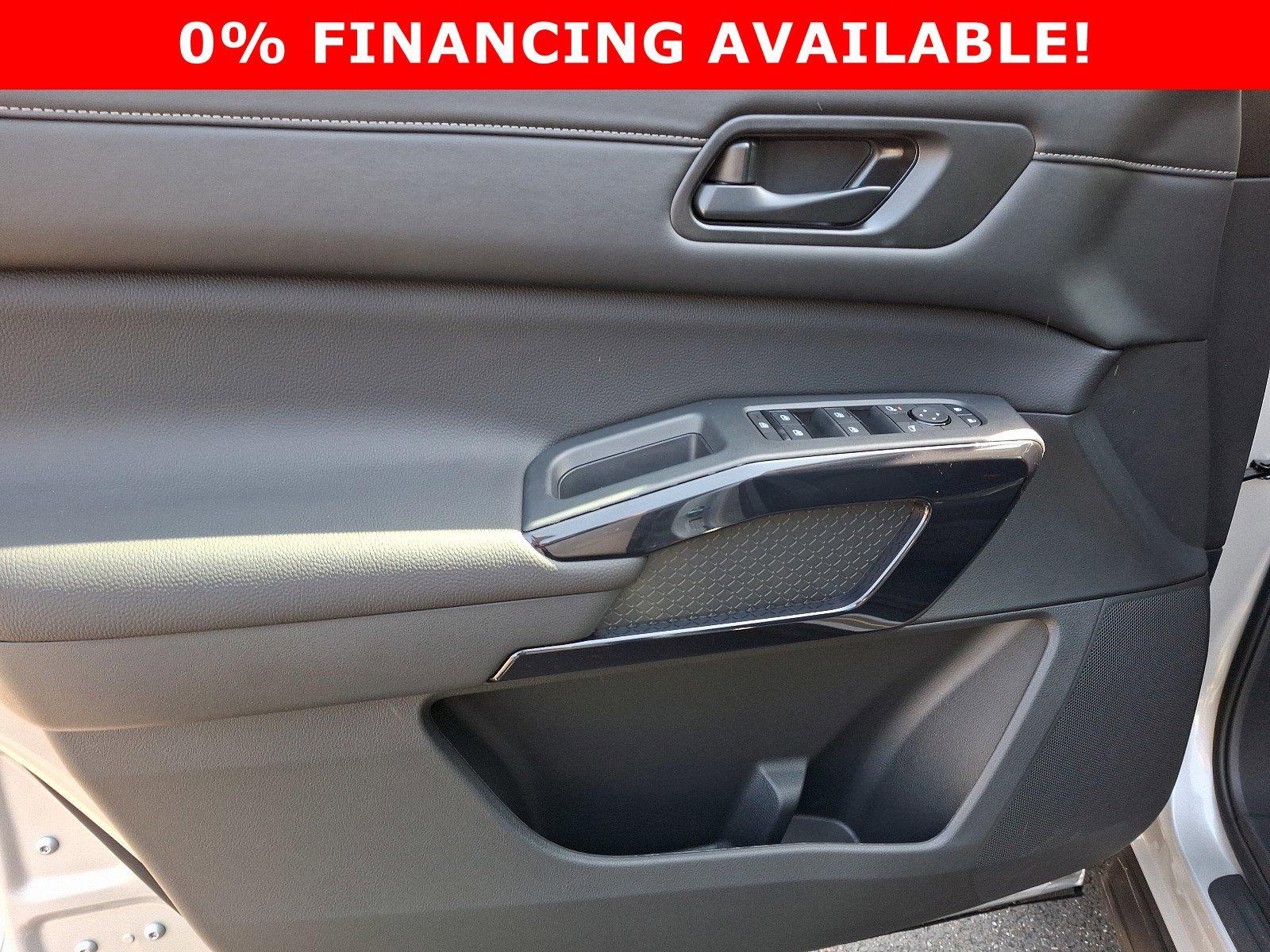 2025 Nissan Pathfinder Vehicle Photo in Jenkintown, PA 19046