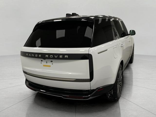 2025 Range Rover Vehicle Photo in Appleton, WI 54913