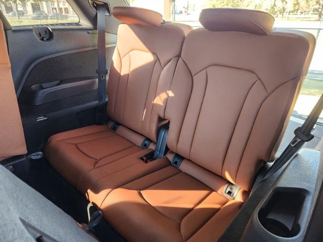 2025 Audi Q7 Vehicle Photo in HOUSTON, TX 77090