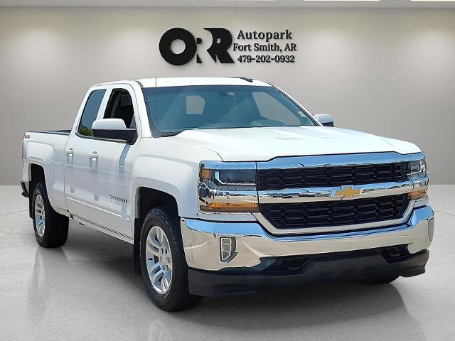Used 2017 Chevrolet Silverado 1500 LT with VIN 1GCVKREC3HZ228105 for sale in Fort Smith, AR