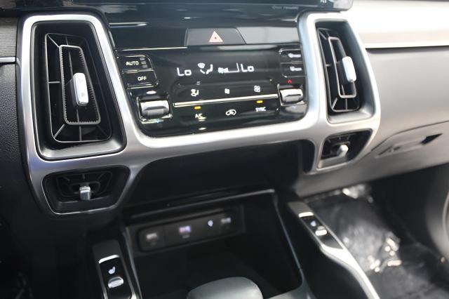 2023 Kia Sorento Vehicle Photo in Green Bay, WI 54304