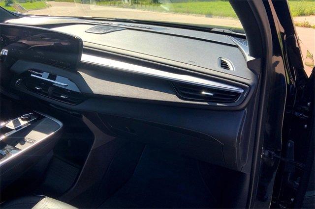 2025 Buick Enclave Vehicle Photo in TOPEKA, KS 66609-0000