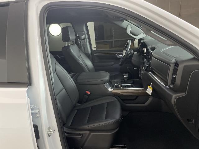 2025 Chevrolet Silverado 1500 Vehicle Photo in GILBERT, AZ 85297-0402