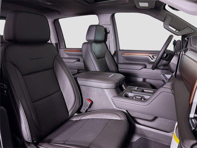 2025 GMC Sierra 2500 HD Vehicle Photo in PUYALLUP, WA 98371-4149