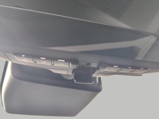 2025 Subaru Ascent Vehicle Photo in Green Bay, WI 54304