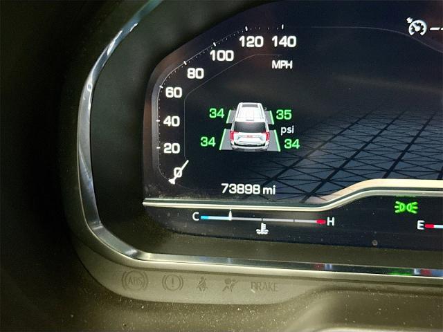 2022 GMC Yukon Vehicle Photo in EVERETT, WA 98203-5662