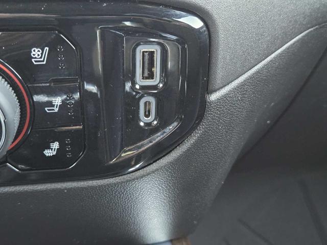 2022 Chevrolet Silverado 1500 Vehicle Photo in DENTON, TX 76210-9321