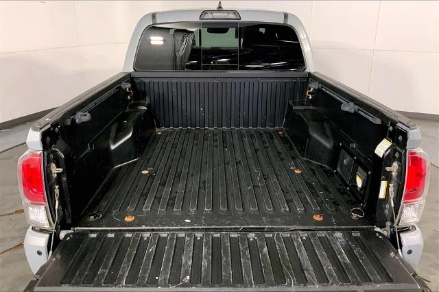 2019 Toyota Tacoma 4WD Vehicle Photo in Kansas City, MO 64114