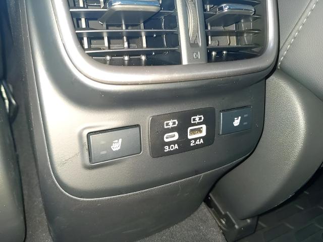 2025 Subaru Outback Vehicle Photo in Green Bay, WI 54304