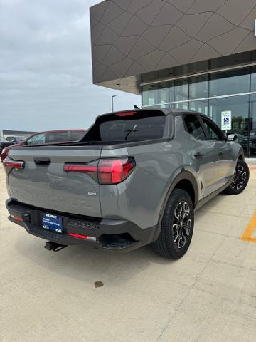 2022 Hyundai SANTA CRUZ Vehicle Photo in Peoria, IL 61615
