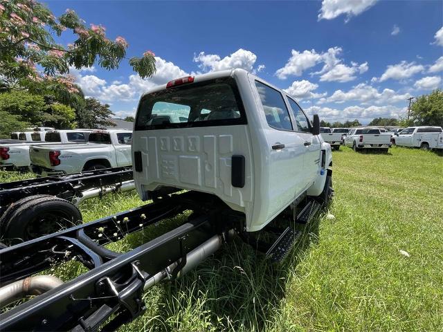 2024 Chevrolet Silverado 4500 HD Vehicle Photo in ALCOA, TN 37701-3235