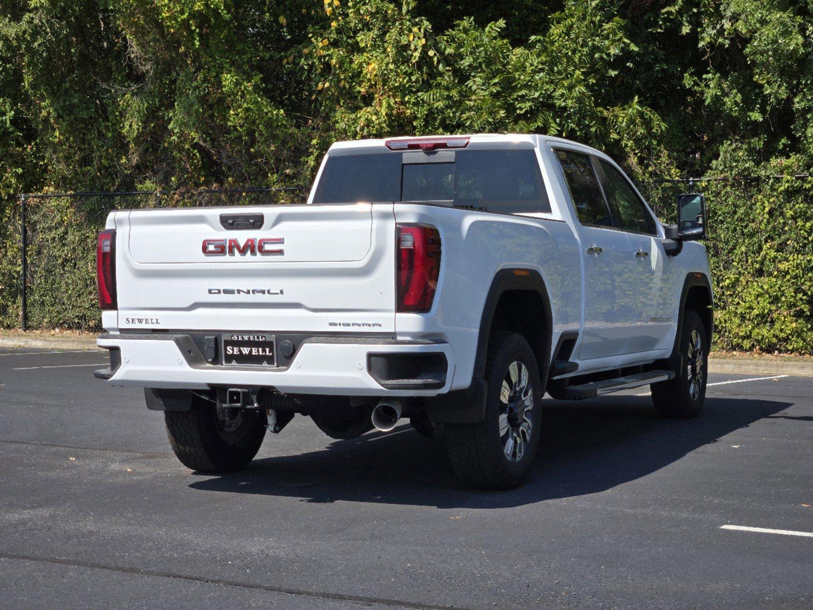 2025 GMC Sierra 2500 HD Vehicle Photo in DALLAS, TX 75209-3016