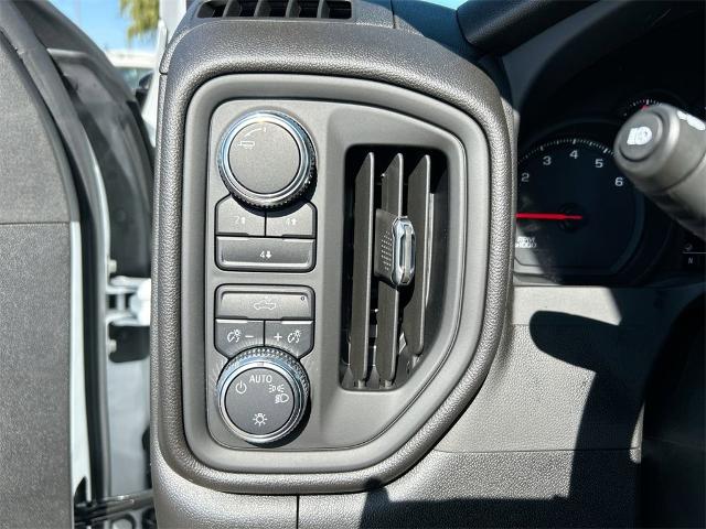 2025 GMC Sierra 2500 HD Vehicle Photo in GOODYEAR, AZ 85338-1310