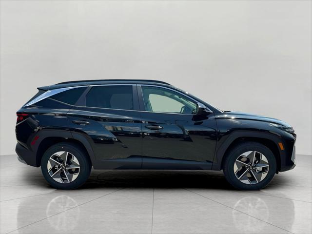 2025 Hyundai TUCSON Vehicle Photo in Green Bay, WI 54304