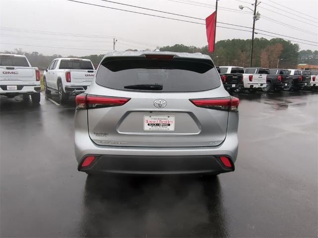 2020 Toyota Highlander Vehicle Photo in ALBERTVILLE, AL 35950-0246