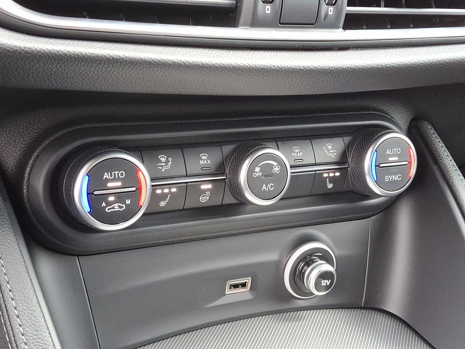 2025 Alfa Romeo Stelvio Vehicle Photo in Willow Grove, PA 19090
