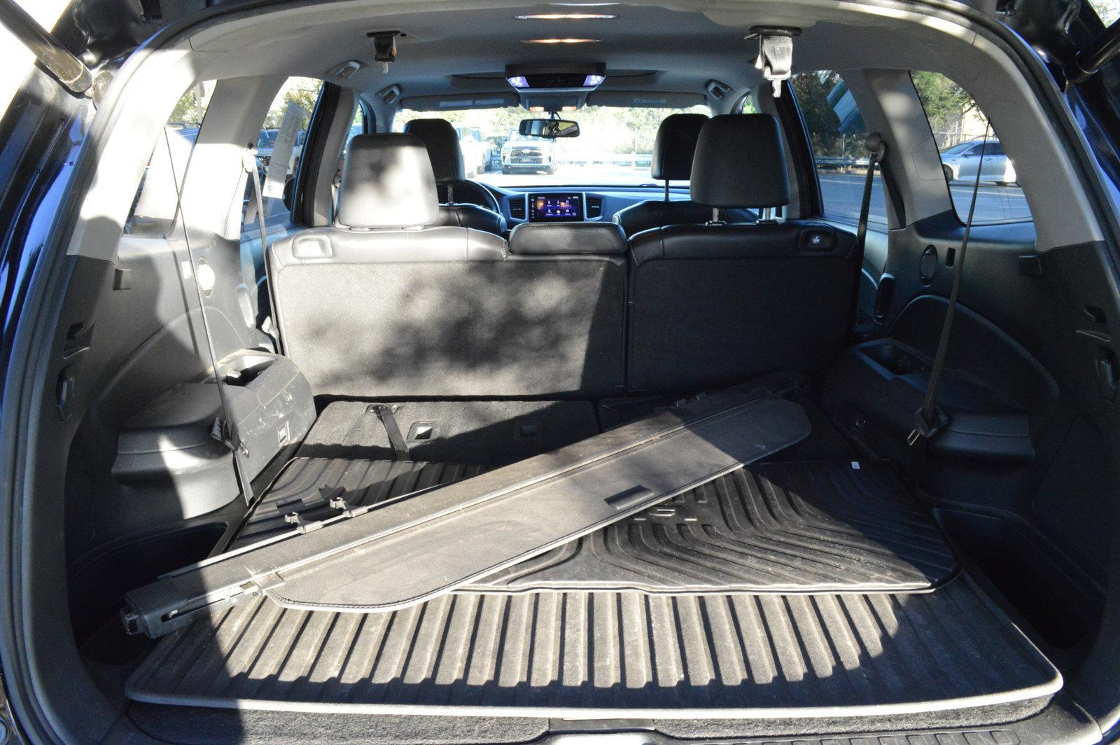 2016 Honda Pilot Vehicle Photo in Houston, TX 77090